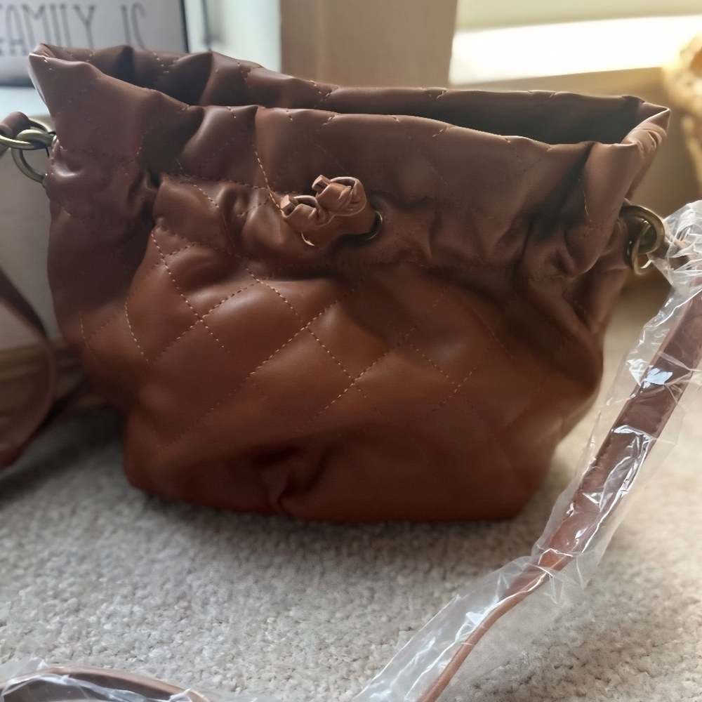The Drop Women’s Brown Vegan Leather Drawstring Boho Medium Crossbody Bag NWOT